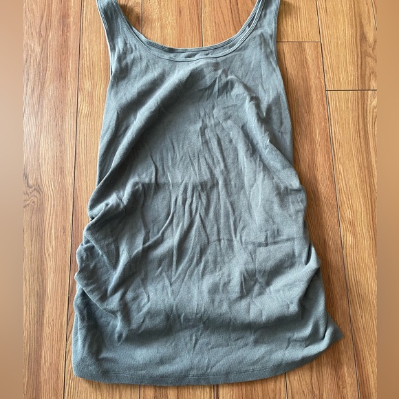 Old Navy Maternity Tank Top - Picture 2 of 6